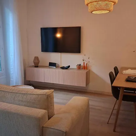 Апартаменты Charming Bright In *