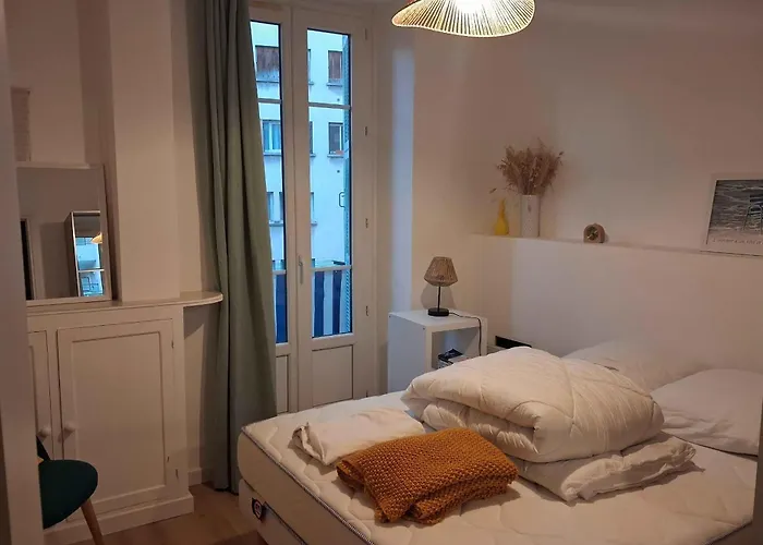 Charming Bright In * Ницца